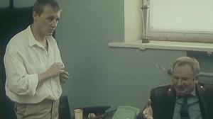 Кадры из фильма Дрянь (1990)
