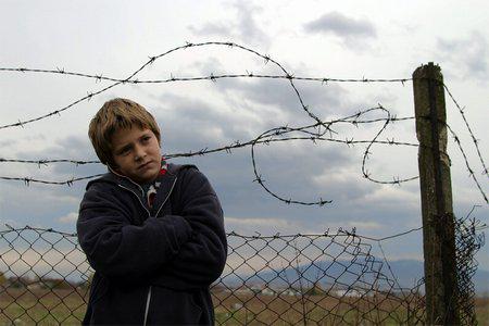 Кадр из фильма Невидимые дети / Invisible Children (2006)