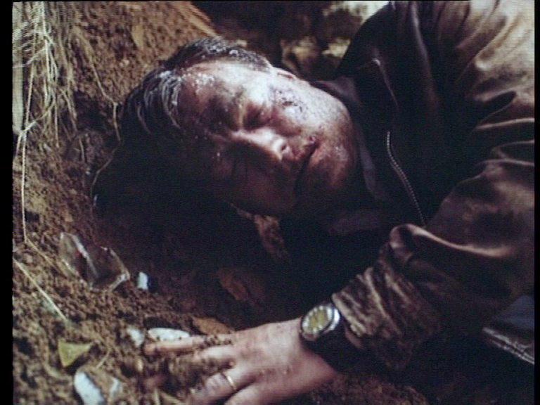 Кадр из фильма Волки в зоне (1990)