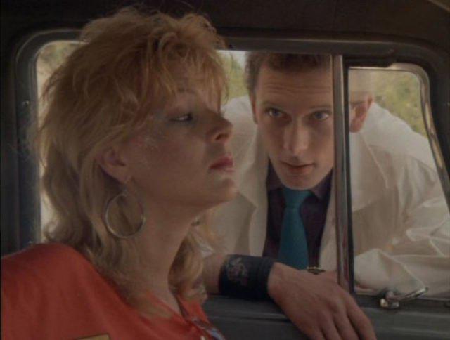 Кадр из фильма Кошмар в сумасшедшем доме (1990)