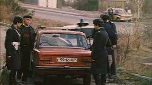 Кадры из фильма Дураки умирают по пятницам (1990)