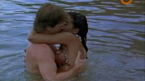 Кадры из фильма Заключенные на острове Рай / Caged in Paradiso (1990)