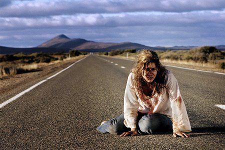 Кадр из фильма Волчья яма / Wolf Creek (2006)