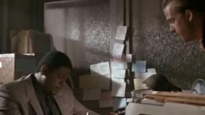 Кадры из фильма Крутой район / Downtown (1990)