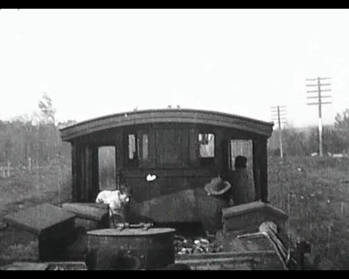 Кадр из фильма Большое ограбление поезда / The Great Train Robbery (1903)