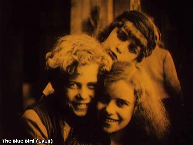 Кадр из фильма Синяя птица / The Blue Bird (1918)