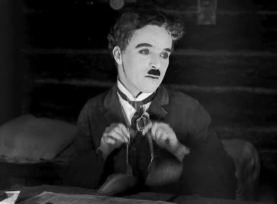 Кадр из фильма Золотая лихорадка / The Gold Rush (1925)