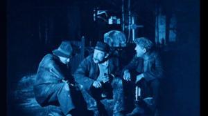 Кадры из фильма Возница / Körkarlen (1921)