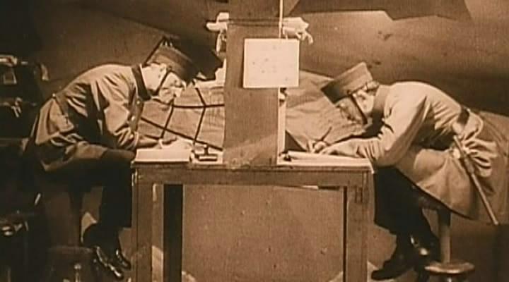 Кадр из фильма Кабинет доктора Калигари / Das Cabinet des Dr. Caligari (1920)