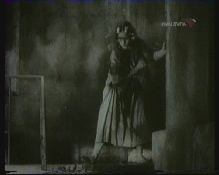 Кадр из фильма Катька-бумажный ранет (1926)