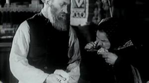 Кадры из фильма Закройщик из Торжка (1925)
