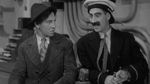Кадры из фильма Обезьяньи проделки / Monkey Business (1931)