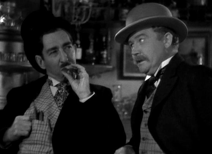 Кадр из фильма Она обошлась с ним нечестно / She Done Him Wrong (1933)