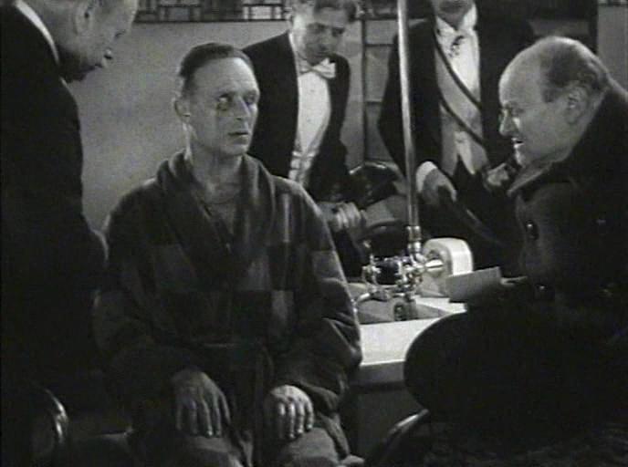 Кадр из фильма Марионетки (1933)