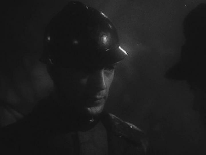 Кадр из фильма Прощай оружие / A Farewell to Arms (1932)