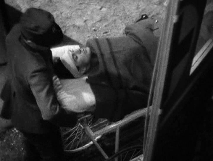Кадр из фильма Прощай оружие / A Farewell to Arms (1932)