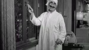Кадры из фильма Утиный суп / Duck Soup (1933)