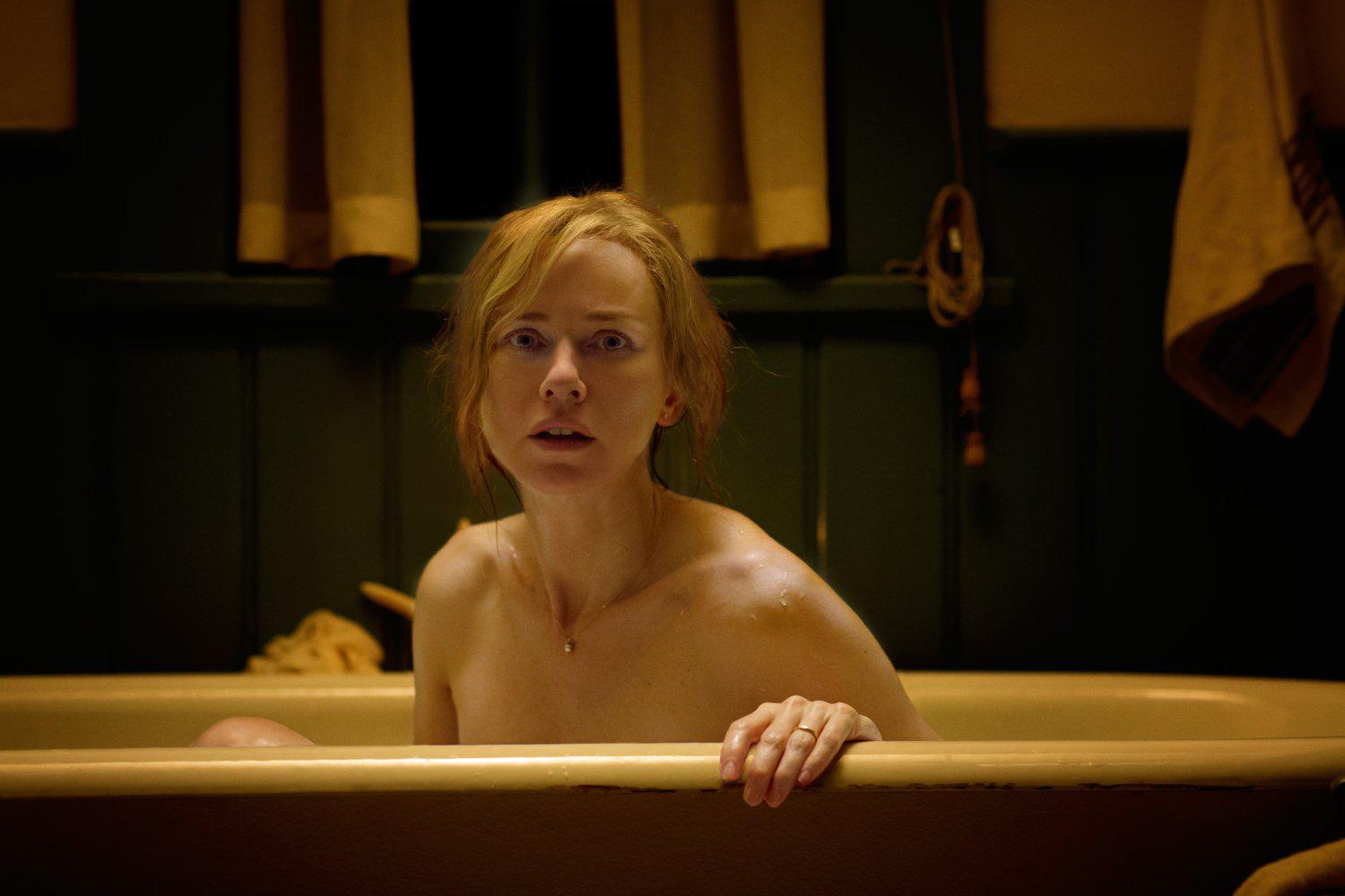Кадр из фильма Взаперти / Shut In (2016)