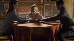 Кадры из фильма Уиджи. Проклятие доски дьявола / Ouija: Origin of Evil (2016)