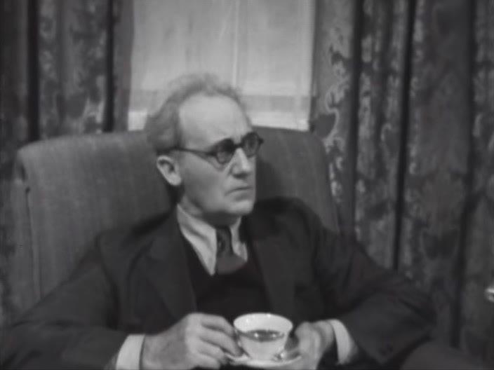 Кадр из фильма Полночь: Смертельный приговор / Midnight (1934)