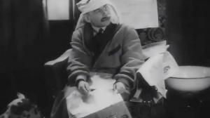 Кадры из фильма Песенник Варшавы / Spies of Warsaw (1934)