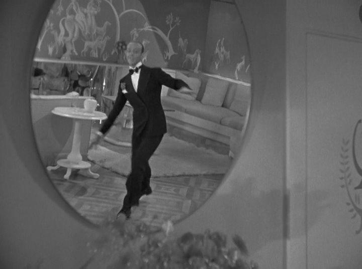 Кадр из фильма Цилиндр / Top Hat (1935)