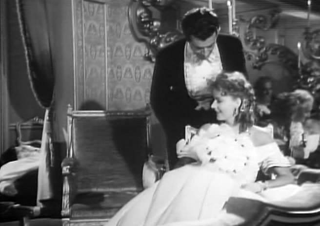Кадр из фильма Дама с камелиями / Camille (1936)