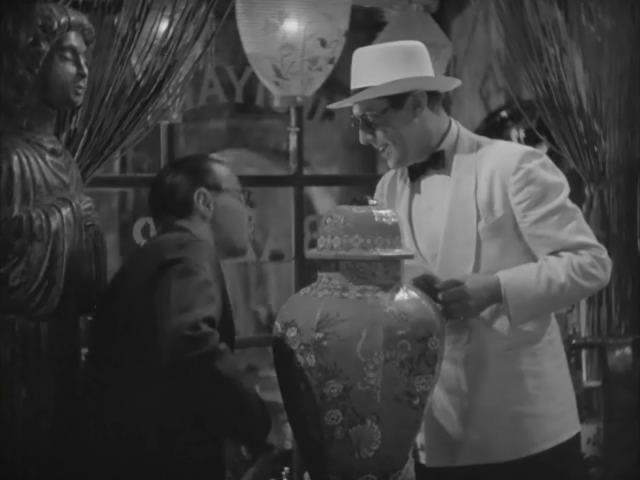 Кадр из фильма Последнее предупреждение мистера Мото / Mr. Moto's Last Warning (1939)