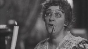 Кадры из фильма Человек в футляре (1939)