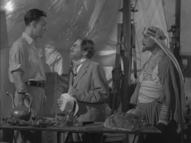 Кадр из фильма Мистер Мото берет отпуск / Mr. Moto Takes a Vacation (1939)