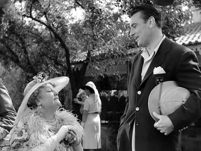 Кадр из фильма Пришли дожди / The Rains Came (1939)