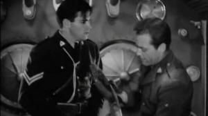 Кадры из фильма Хозяин царства гор / King of the Royal Mounted (1940)