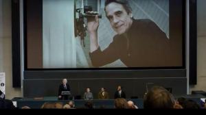 Кадры из фильма Двое во вселенной / La corrispondenza (2016)