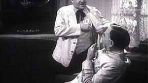 Кадры из фильма Дочь моряка (1941)