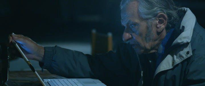 Кадр из фильма Быстрая, как ветер / Veloce come il vento (2016)