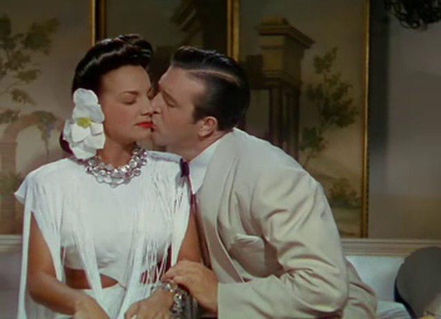 Кадр из фильма Уик-энд в Гаване / Week-End in Havana (1941)