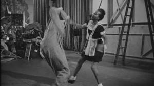 Кадры из фильма Ад раскрылся / Hellzapoppin' (1941)