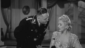Кадры из фильма Агент невидимка / Invisible Agent (1942)
