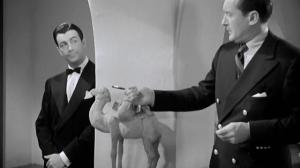 Кадры из фильма Ее картонный любовник / Her Cardboard Lover (1942)