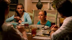 Кадры из фильма Чудеса с небес / Miracles from Heaven (2016)