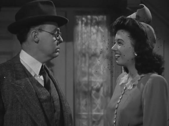 Кадр из фильма Бугимен доберется до тебя / The Boogie Man Will Get You (1942)