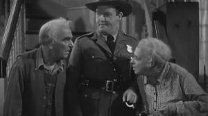 Кадры из фильма Бугимен доберется до тебя / The Boogie Man Will Get You (1942)
