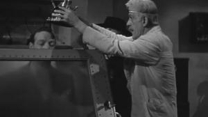 Кадры из фильма Бугимен доберется до тебя / The Boogie Man Will Get You (1942)