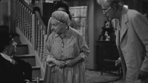 Кадры из фильма Бугимен доберется до тебя / The Boogie Man Will Get You (1942)