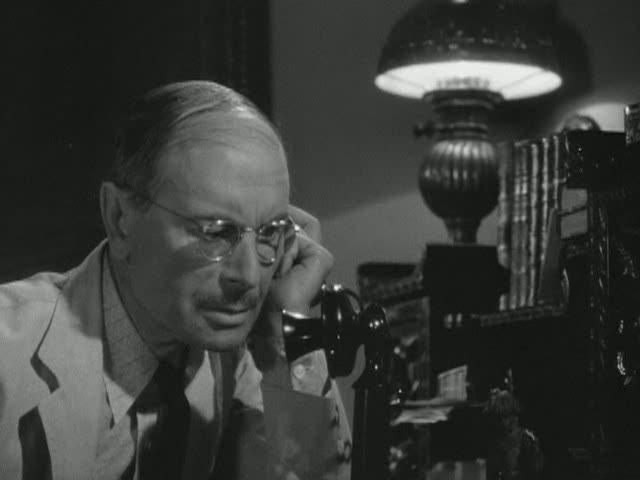 Кадр из фильма Через океан / Across the Pacific (1942)