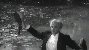 Кадры из фильма Славный малый (1943)