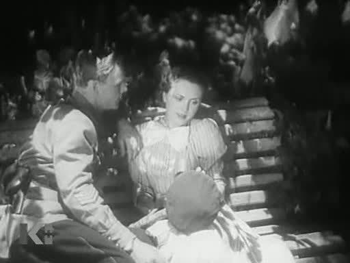 Кадр из фильма Наши девушки (1943)