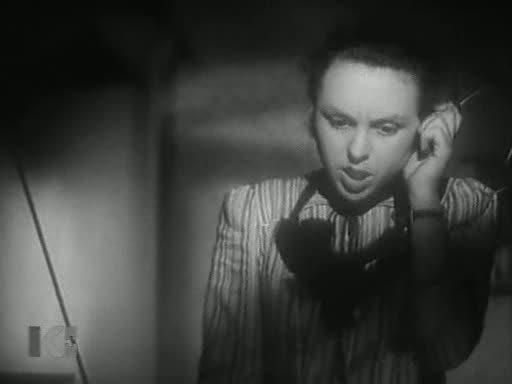 Кадр из фильма Наши девушки (1943)