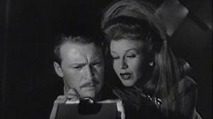 Кадры из фильма Однажды в медовый месяц / Once Upon a Honeymoon (1942)