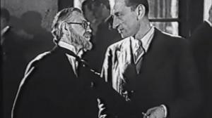 Кадры из фильма Оккультные силы / Star Wars: Episode VII - The Force Awakens (1943)